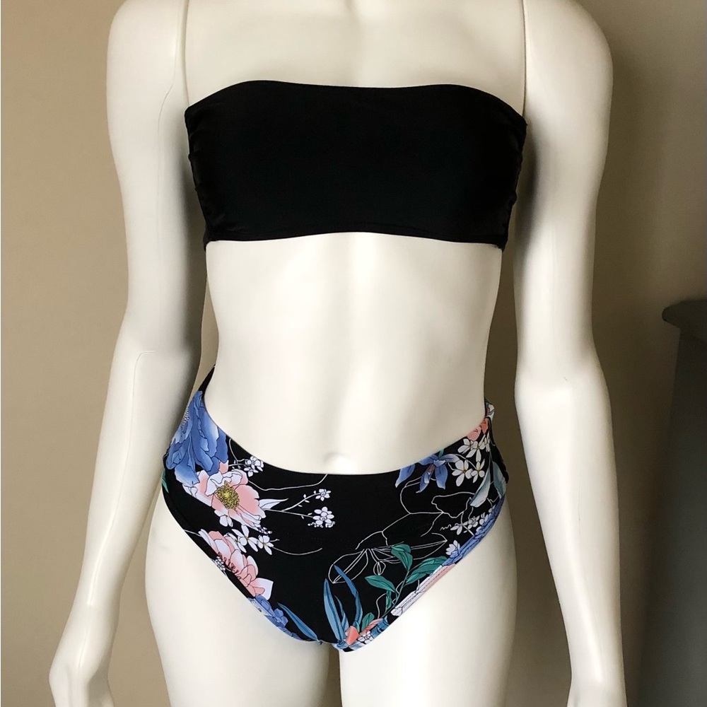 Floral Bikini Strapless Top HIgh Waste Bottoms NEW Size Small 2 Piece Bikini